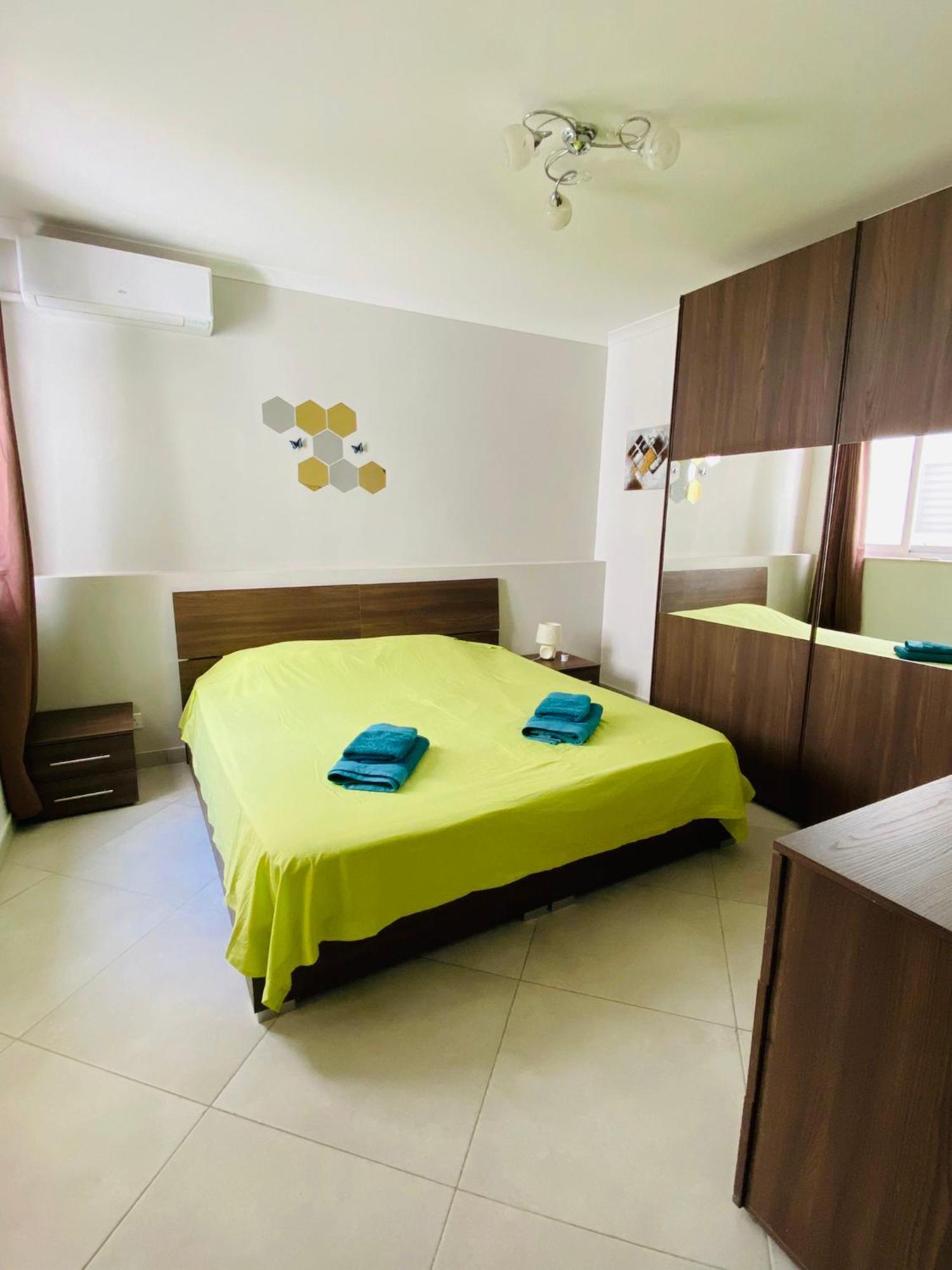 Mela Apartment 1 San Pawl il-Baħar Kültér fotó